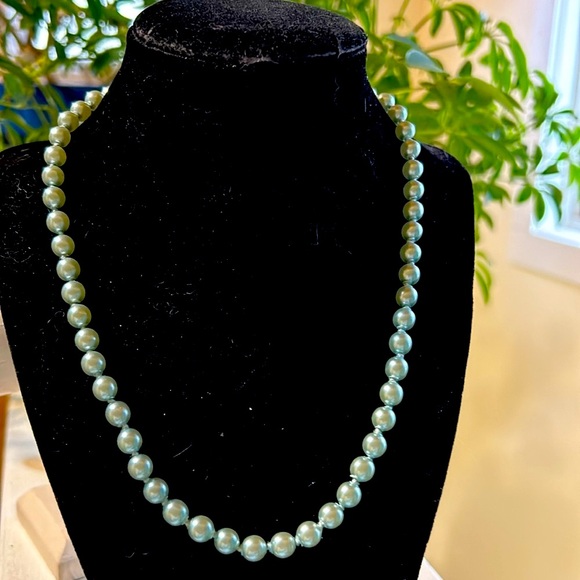 Blue necklace bundle of three - Picture 2 of 5